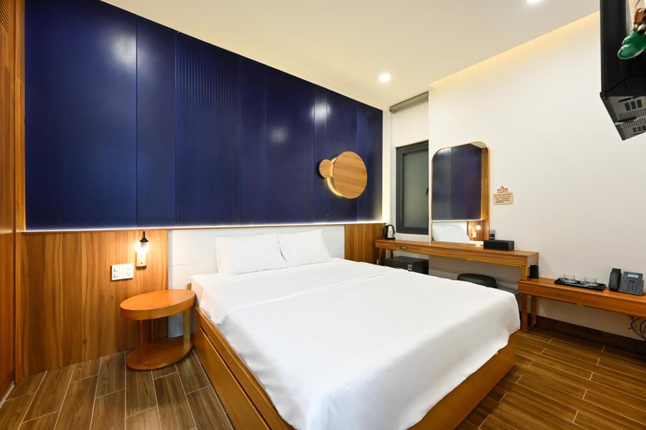 Lotus Airport Hotel Saigon โฮจิมินห์ซิตี้ ภายนอก รูปภาพ