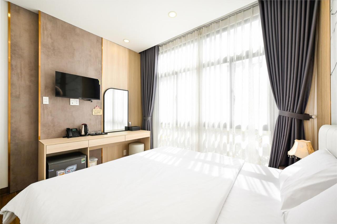 Lotus Airport Hotel Saigon โฮจิมินห์ซิตี้ ภายนอก รูปภาพ