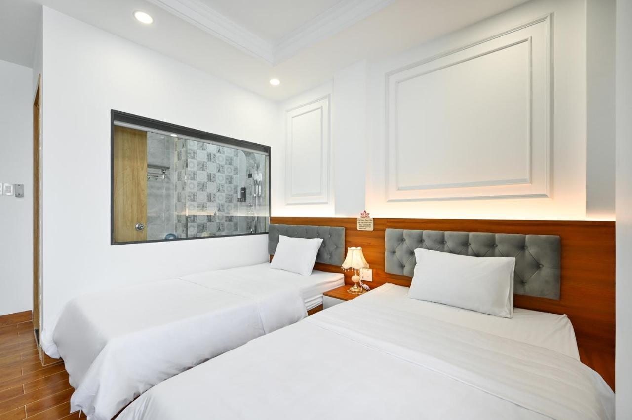 Lotus Airport Hotel Saigon โฮจิมินห์ซิตี้ ภายนอก รูปภาพ