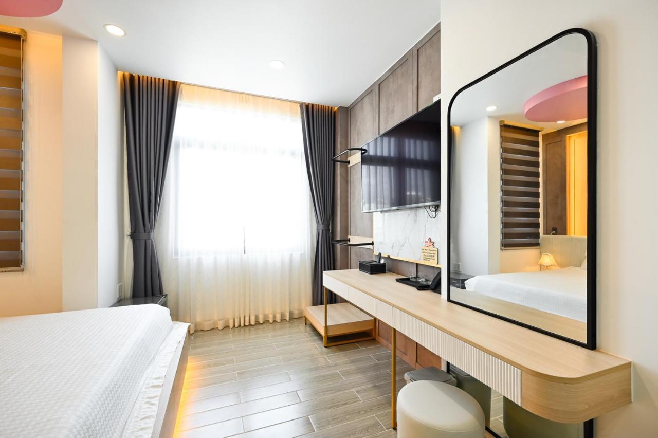 Lotus Airport Hotel Saigon โฮจิมินห์ซิตี้ ภายนอก รูปภาพ